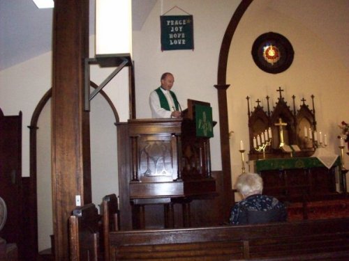 30 min bilresa till lutherska kyrkan