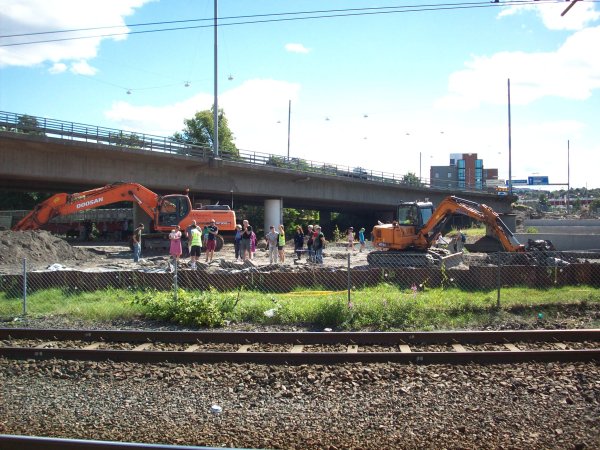 Grävskoporna redo att börja gräva